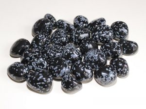 Highly polished Snowflake Obsidian tumble stone size 2-3 cm.