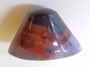 Polished agate eye height 24 mm. Being a natural product these stones may have natural blemishes and vary in colour. www.naturalhealingshop.co.uk based in Nuneaton for crystals, spiritual healing, meditation, relaxation, spiritual development,workshops.