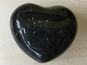 Highly polished Snowflake Obsidian Heart approx 45 mm. These hearts are perfect for a gift! There are purple velvet pouches or organza bags you can purchase to pop them into for the finishing touch. Being a natural product these stones may have natural blemishes and vary in colour and banding. www.naturalhealingshop.co.uk based in Nuneaton for crystals, spiritual healing, meditation, relaxation, spiritual development,workshops.