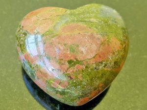 Highly polished Unakite Heart approx 45 mm. These hearts are perfect for a gift! There are purple velvet pouches or organza bags you can purchase to pop them into for the finishing touch. Being a natural product these stones may have natural blemishes and vary in colour and banding. www.naturalhealingshop.co.uk based in Nuneaton for crystals, spiritual healing, meditation, relaxation, spiritual development,workshops.