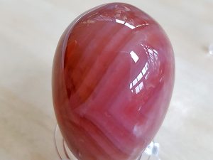 Highly polished red Banded Agate egg approx height 45 mm. www.naturalhealingshop.co.uk based in Nuneaton for crystals, spiritual healing, meditation, relaxation, spiritual development,workshops.