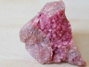 Carboltocalcite approx 40 x 30 mm Being a natural product this crystal may have natural blemishes and vary in colour. www.naturalhealingshop.co.uk based in Nuneaton for crystals, spiritual healing, meditation, relaxation, spiritual development,workshops.
