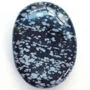 Highly polished Snowflake Obsidian thumb stone 40 x 30 mm. The thumb stones have been designed to have a pleasing feel with the highest quality finish. They are shaped to fit beautifully between the thumb and fingers. Being a natural product these stones may have natural blemishes and vary in colour and banding. www.naturalhealingshop.co.uk based in Nuneaton for crystals, spiritual healing, meditation, relaxation, spiritual development,workshops.