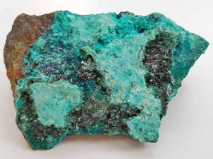 Atacamite approx size 60 x 35 mm Being a natural product this crystal may have natural blemishes. www.naturalhealingshop.co.uk based in Nuneaton for crystals, spiritual healing, meditation, relaxation, spiritual development,workshops.