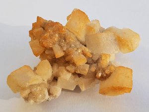 Calcite cluster approx size 50 x 35 mm Being a natural product this crystal may have natural blemishes. www.naturalhealingshop.co.uk based in Nuneaton for crystals, spiritual healing, meditation, relaxation, spiritual development,workshops.