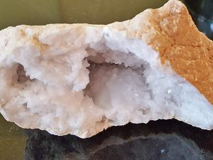 Quartz Geode approx size 130 x 70 mm Being a natural product this crystal may have natural blemishes. www.naturalhealingshop.co.uk based in Nuneaton for crystals, spiritual healing, meditation, relaxation, spiritual development,workshops.