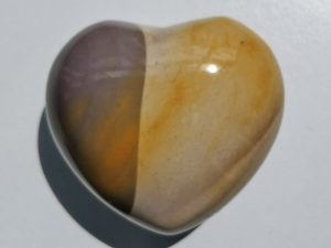 Highly polished Mookaite Heart approx 45 mm. These hearts are perfect for a gift! There are purple velvet pouches or organza bags you can purchase to pop them into for the finishing touch. Being a natural product these stones may have natural blemishes and vary in colour and banding. www.naturalhealingshop.co.uk based in Nuneaton for crystals, spiritual healing, meditation, relaxation, spiritual development,workshops.