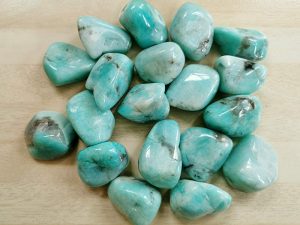 Highly polished Amazonite tumble stone size 25 to 30 mm. Being a natural product this crystal may have natural blemishes and vary in colour. www.naturalhealingshop.co.uk based in Nuneaton for crystals, spiritual healing, meditation, relaxation, spiritual development,workshops.