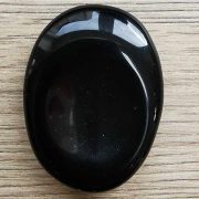 Highly polished Obsidian thumb stone 40 x 30 mm. The thumb stones have been designed to have a pleasing feel with the highest quality finish. They are shaped to fit beautifully between the thumb and fingers. Being a natural product these stones may have natural blemishes and vary in colour and banding. www.naturalhealingshop.co.uk based in Nuneaton for crystals, spiritual healing, meditation, relaxation, spiritual development,workshops.